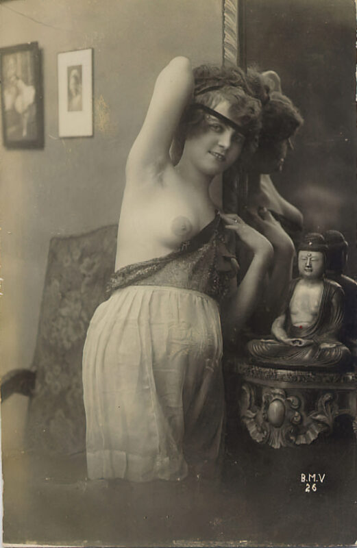 Volume 3 of Black and White Photo of Naked / Nude Women and Girls in the Vintage Era