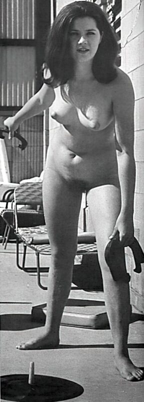 Retro Girls naked in the 1960's Vintage Erotica and Photo Image Galleries of Classic Women Nude in the 1960's