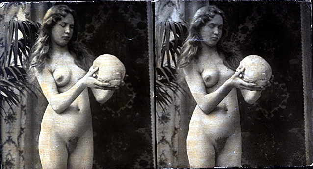 Photo 124 - Stereoscopic (3D) Views of Vintage Nude Men and Women from the 1800s to the 1920s Photo 124 - Stereoscopic (3D) Views of Vintage Nude Men and Women from the 1800s to the 1920s