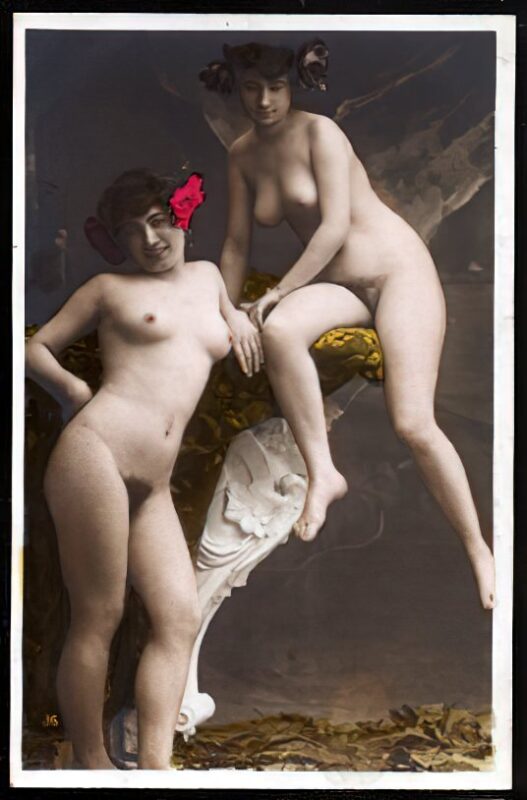 Classic Vintage Retro Nude Men and Women in Full Black and White from 1800s to the 1920's Volume 3 of Vintage Erotica and Photo Image Galleries of Classic Women Nude in the 1800s to the 1920s