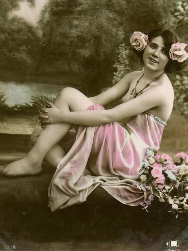 Vintage Nude Girl Mixed, Upscaled - Volume 2 - Photo 225