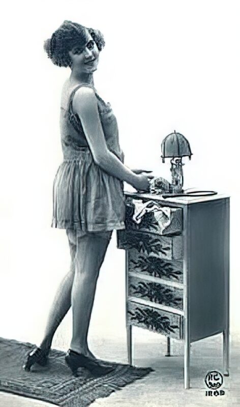 Vintage Nude Girl Mixed, Upscaled - Volume 2 - Photo 236