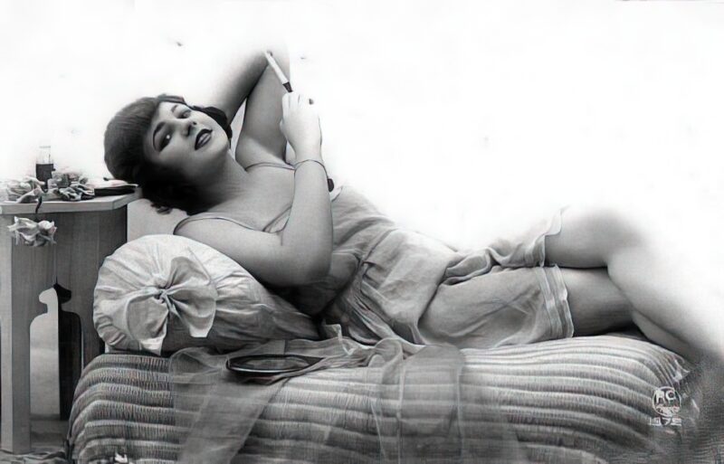 Vintage Nude Girl Mixed, Upscaled - Volume 2 - Photo 241