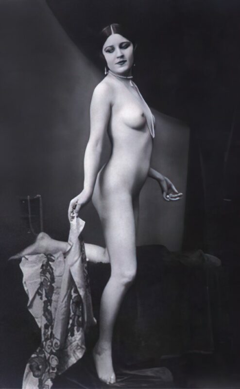 Vintage Nude Girl Mixed, Upscaled - Volume 2 - Photo 249