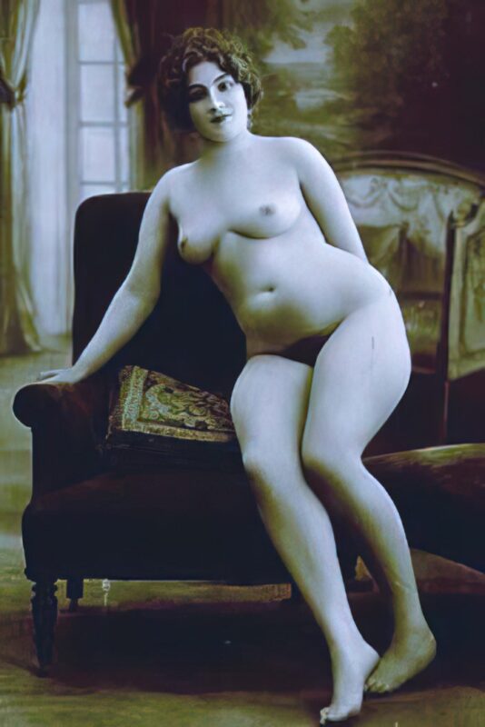 Photo 010 - Vintage Nude Girl Mixed, Upscaled - Volume 3