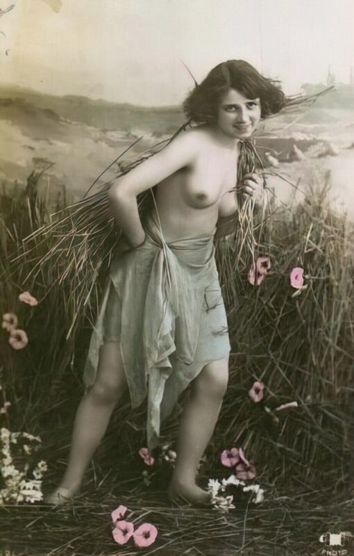 Photo 014 - Vintage Nude Girl Mixed, Upscaled - Volume 3