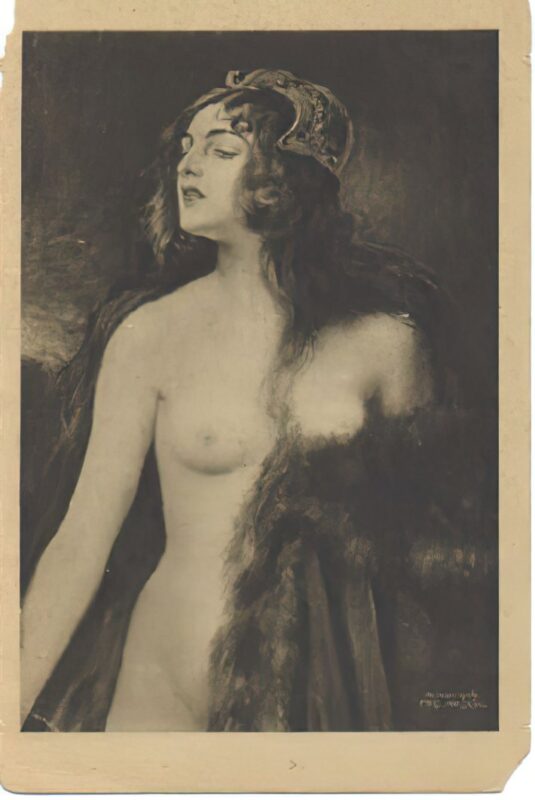 Volume 1 of Black and White Image of Naked / Nude Woman in the Classic Retro Period Volume 1 of Black and White Photo of Naked / Nude Women and Girls in the Vintage Era