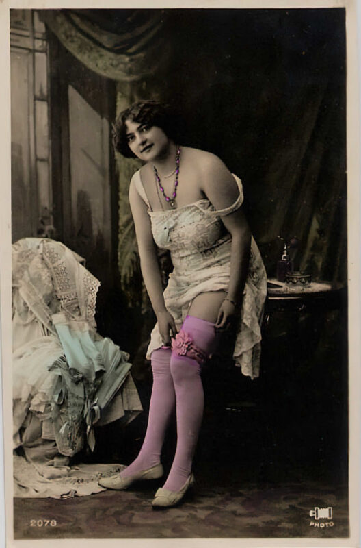 Photo 317 - Color Tint Vintage Nude Men and Women Sepia, Monochrome and Others Photo 317 - Color Tint Vintage Nude Men and Women Sepia, Monochrome and Others