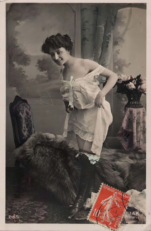 Photo 319 - Color Tint Vintage Nude Men and Women Sepia, Monochrome and Others Photo 319 - Color Tint Vintage Nude Men and Women Sepia, Monochrome and Others