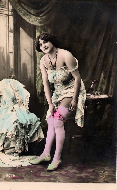 Photo 329 - Color Tint Vintage Nude Men and Women Sepia, Monochrome and Others Photo 329 - Color Tint Vintage Nude Men and Women Sepia, Monochrome and Others