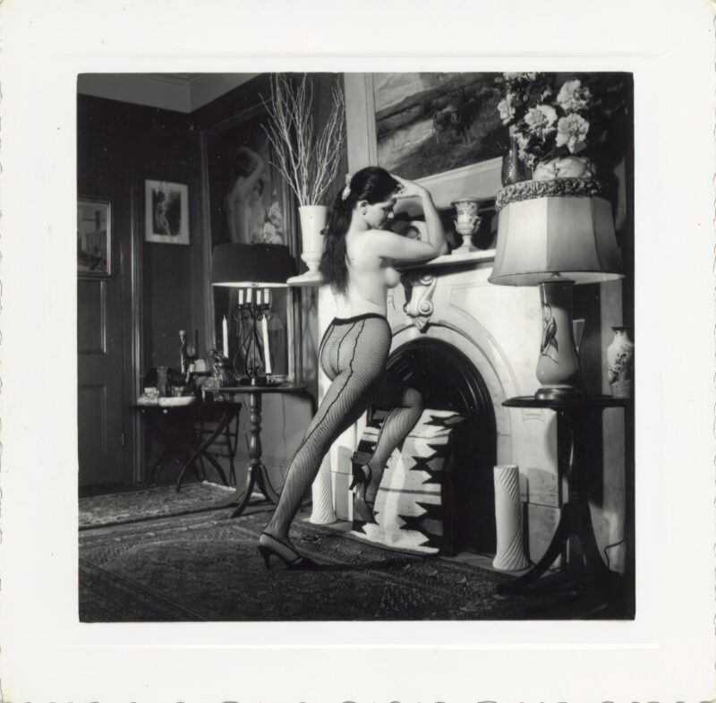 Vintage Erotica and Photo Image Galleries of Classic Women Nude in the 1950's