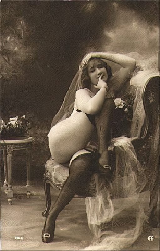 Volume 3 of Black and White Photo of Naked / Nude Women and Girls in the Vintage Era