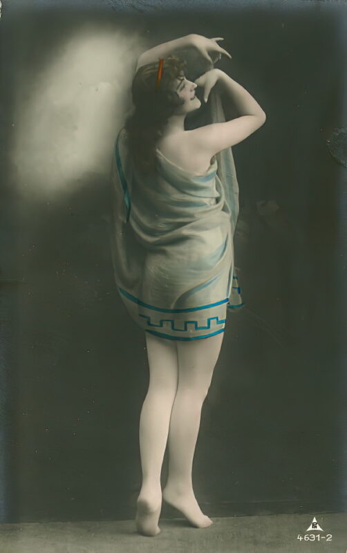 Photo 367 - Color Tint Vintage Nude Men and Women Sepia, Monochrome and Others Photo 367 - Color Tint Vintage Nude Men and Women Sepia, Monochrome and Others