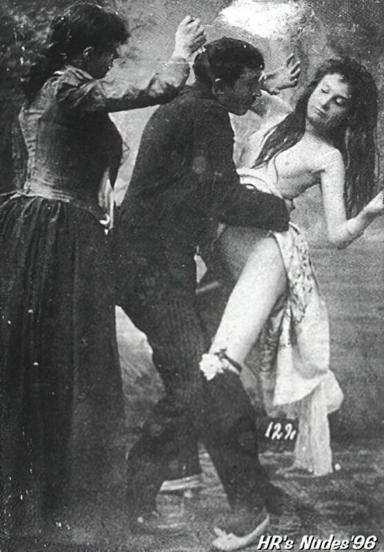 Classic Vintage Retro Nude Men and Women in Full Black and White from 1800s to the 1920's Volume 3 of Vintage Erotica and Photo Image Galleries of Classic Women Nude in the 1800s to the 1920s