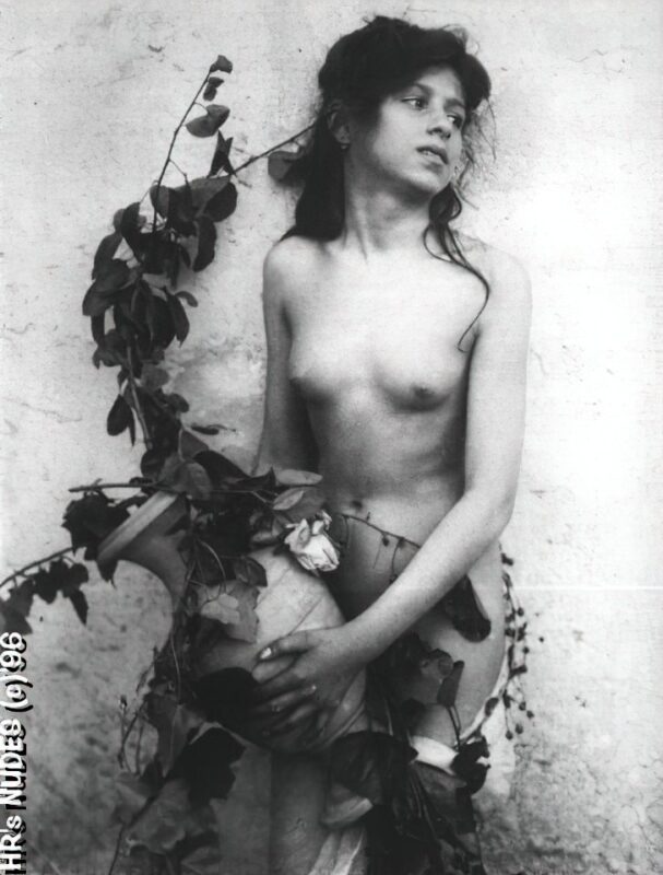 Classic Vintage Retro Nude Men and Women in Full Black and White from 1800s to the 1920's Volume 3 of Vintage Erotica and Photo Image Galleries of Classic Women Nude in the 1800s to the 1920s