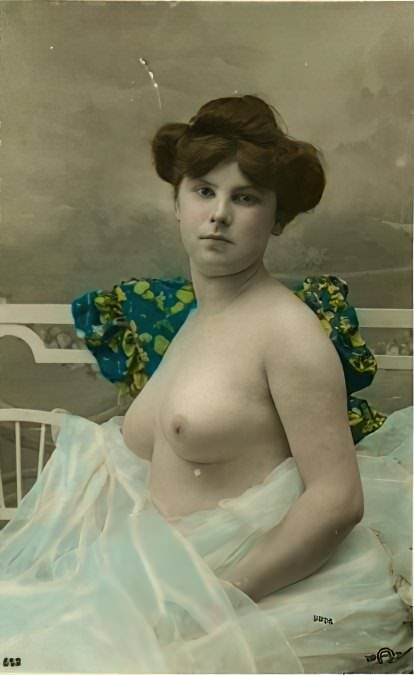Photo 396 - Color Tint Vintage Nude Men and Women Sepia, Monochrome and Others Photo 396 - Color Tint Vintage Nude Men and Women Sepia, Monochrome and Others
