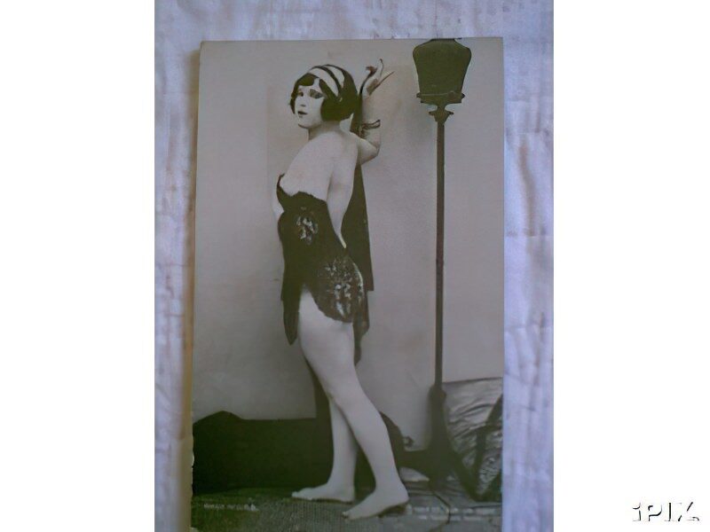 Volume 4 of Vintage Erotica and Photo Image Galleries of Classic Women Nude in the 1800s to the 1920s