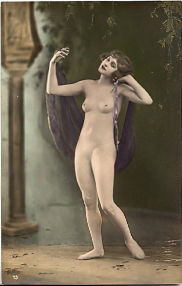 Photo 408 - Color Tint Vintage Nude Men and Women Sepia, Monochrome and Others Photo 408 - Color Tint Vintage Nude Men and Women Sepia, Monochrome and Others