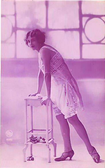 Photo 410 - Color Tint Vintage Nude Men and Women Sepia, Monochrome and Others Photo 410 - Color Tint Vintage Nude Men and Women Sepia, Monochrome and Others