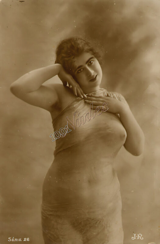 Volume 1 of Black and White Image of Naked / Nude Woman in the Classic Retro Period Volume 1 of Black and White Photo of Naked / Nude Women and Girls in the Vintage Era