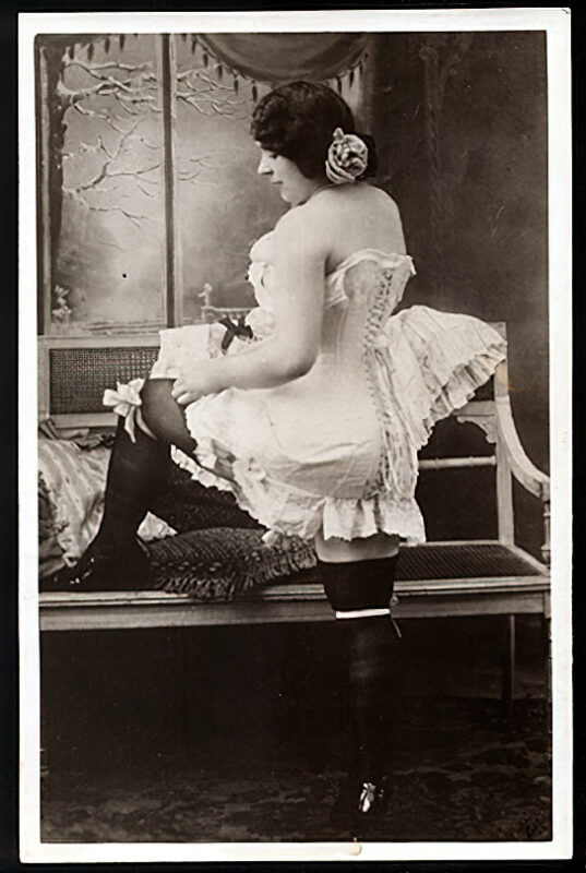 Volume 4 of Vintage Erotica and Photo Image Galleries of Classic Women Nude in the 1800s to the 1920s