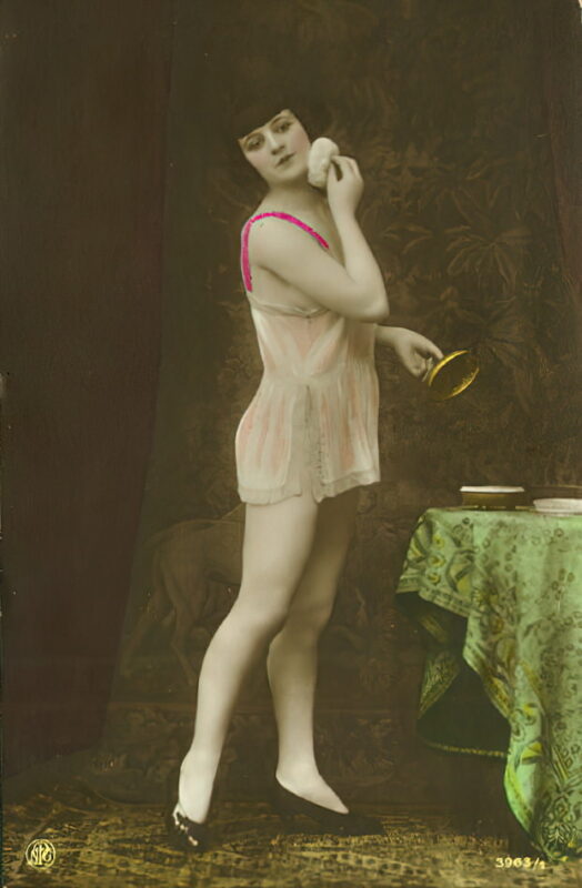 Retro Classic Erotica Color Tint Nude