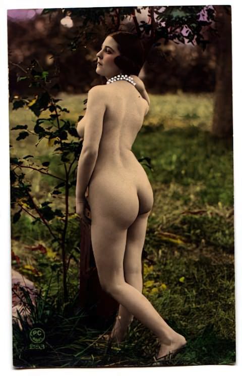 Retro Classic Erotica Color Tint Nude