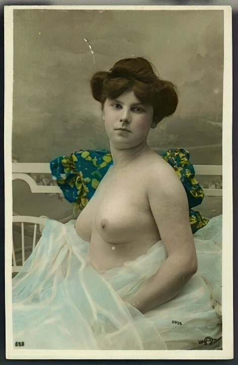 Retro Classic Erotica Color Tint Nude