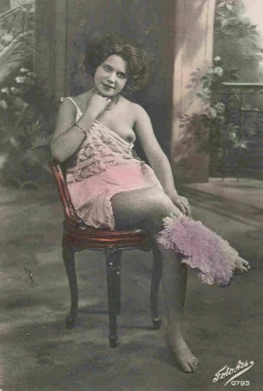 Retro Classic Erotica Color Tint Nude