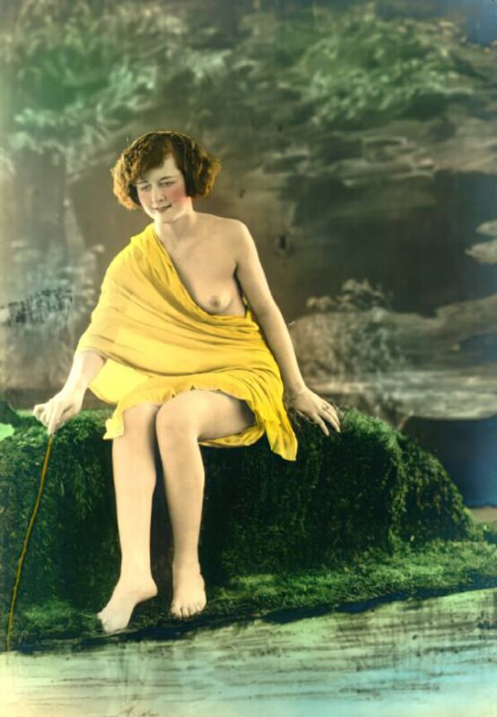 Retro Classic Erotica Color Tint Nude