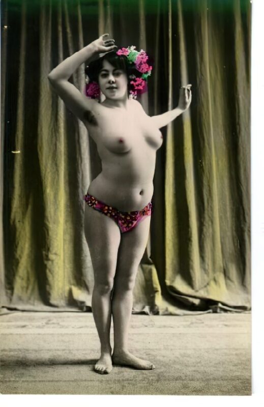 Retro Classic Erotica Color Tint Nude