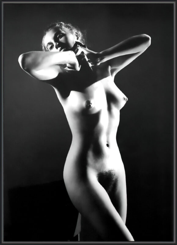 Retro Girls naked in the 1960's Vintage Erotica and Photo Image Galleries of Classic Women Nude in the 1960's