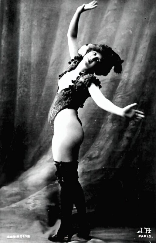 Volume 4 of Vintage Erotica and Photo Image Galleries of Classic Women Nude in the 1800s to the 1920s