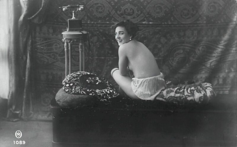 Volume 4 of Vintage Erotica and Photo Image Galleries of Classic Women Nude in the 1800s to the 1920s