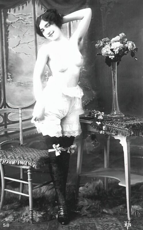 Volume 4 of Vintage Erotica and Photo Image Galleries of Classic Women Nude in the 1800s to the 1920s