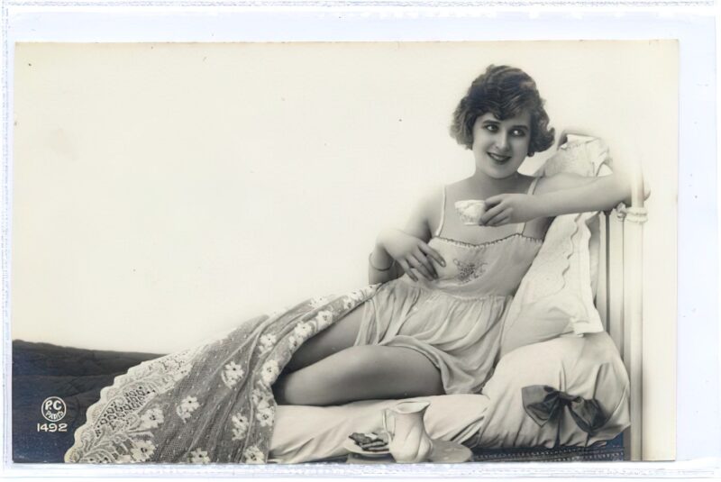 Volume 4 of Vintage Erotica and Photo Image Galleries of Classic Women Nude in the 1800s to the 1920s