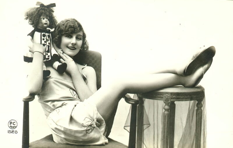 Volume 4 of Vintage Erotica and Photo Image Galleries of Classic Women Nude in the 1800s to the 1920s