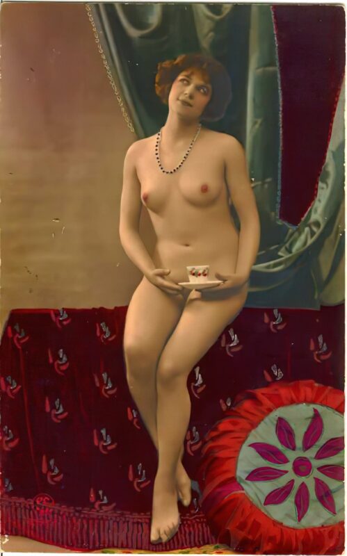 Photo 639 - Color Tint Vintage Nude Men and Women Sepia, Monochrome and Others Photo 639 - Color Tint Vintage Nude Men and Women Sepia, Monochrome and Others