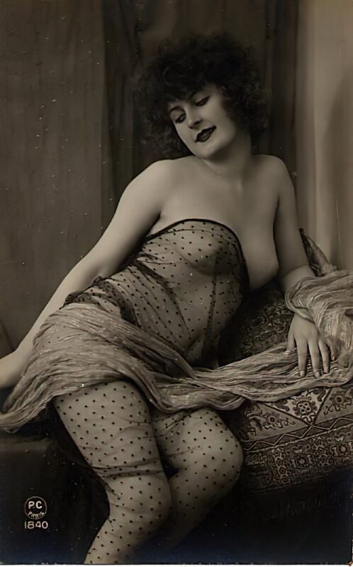 Volume 4 of Vintage Erotica and Photo Image Galleries of Classic Women Nude in the 1800s to the 1920s