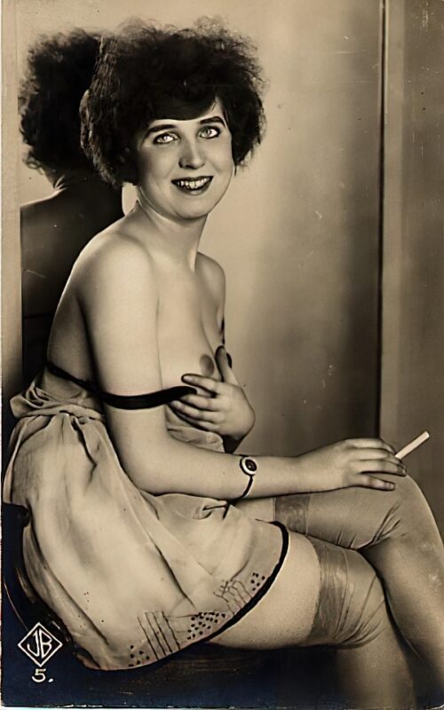 Volume 4 of Vintage Erotica and Photo Image Galleries of Classic Women Nude in the 1800s to the 1920s