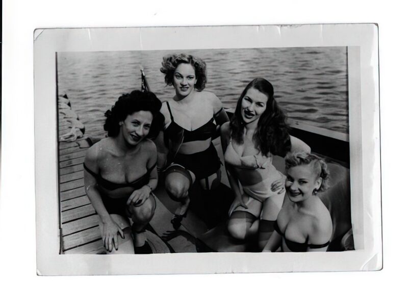 Photo 143 - Vintage Nude Girl Mixed, Upscaled - Volume 7 Photo 143 - Vintage Nude Girl Mixed, Upscaled - Volume 7
