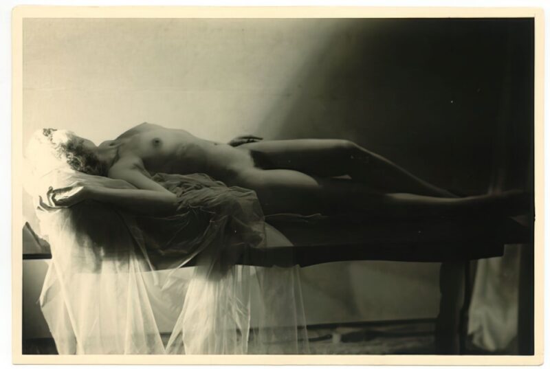 Photo 159 - Vintage Nude Girl Mixed, Upscaled - Volume 7 Photo 159 - Vintage Nude Girl Mixed, Upscaled - Volume 7