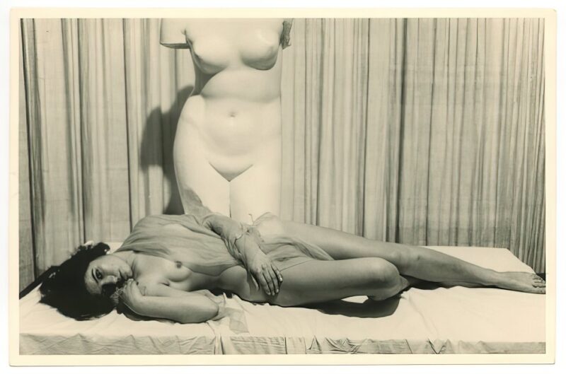 Photo 160 - Vintage Nude Girl Mixed, Upscaled - Volume 7 Photo 160 - Vintage Nude Girl Mixed, Upscaled - Volume 7