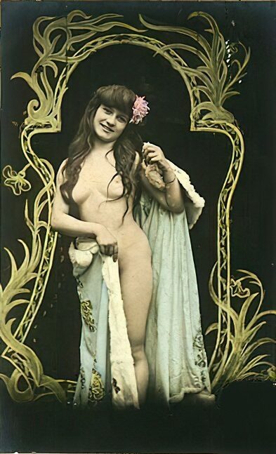 Photo 673 - Color Tint Vintage Nude Men and Women Sepia, Monochrome and Others Photo 673 - Color Tint Vintage Nude Men and Women Sepia, Monochrome and Others