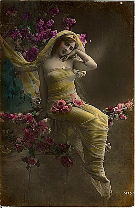 Photo 677 - Color Tint Vintage Nude Men and Women Sepia, Monochrome and Others Photo 677 - Color Tint Vintage Nude Men and Women Sepia, Monochrome and Others