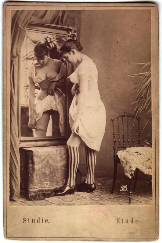 Photo 205 - Vintage Nude Girl Mixed, Upscaled - Volume 7 Photo 205 - Vintage Nude Girl Mixed, Upscaled - Volume 7