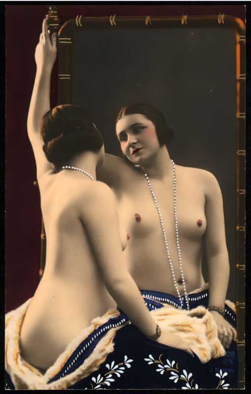 Photo 690 - Color Tint Vintage Nude Men and Women Sepia, Monochrome and Others Photo 690 - Color Tint Vintage Nude Men and Women Sepia, Monochrome and Others