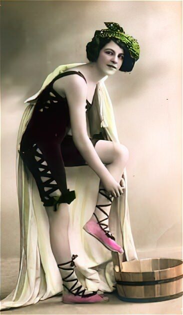 Photo 778 - Color Tint Vintage Nude Men and Women Sepia, Monochrome and Others Photo 778 - Color Tint Vintage Nude Men and Women Sepia, Monochrome and Others