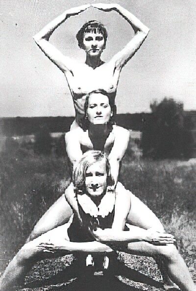 Volume 4 of Vintage Erotica and Photo Image Galleries of Classic Women Nude in the 1800s to the 1920s