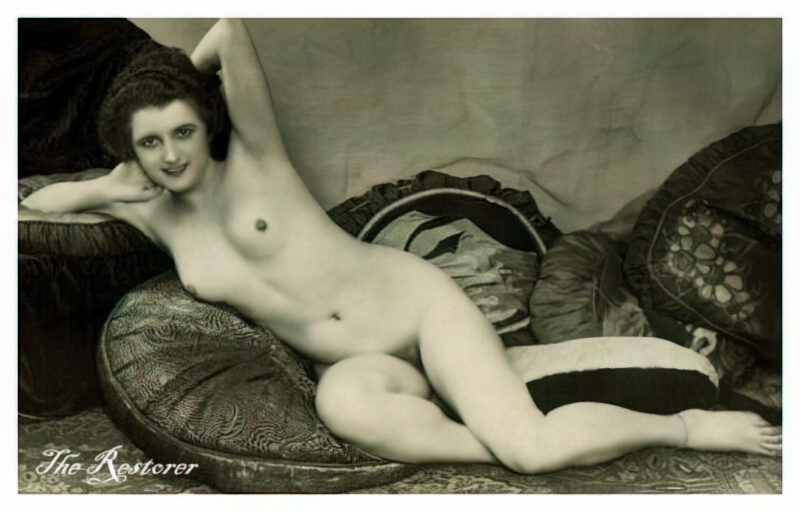 Photo 233 - Vintage Nude Girl Mixed, Upscaled - Volume 7 Photo 233 - Vintage Nude Girl Mixed, Upscaled - Volume 7